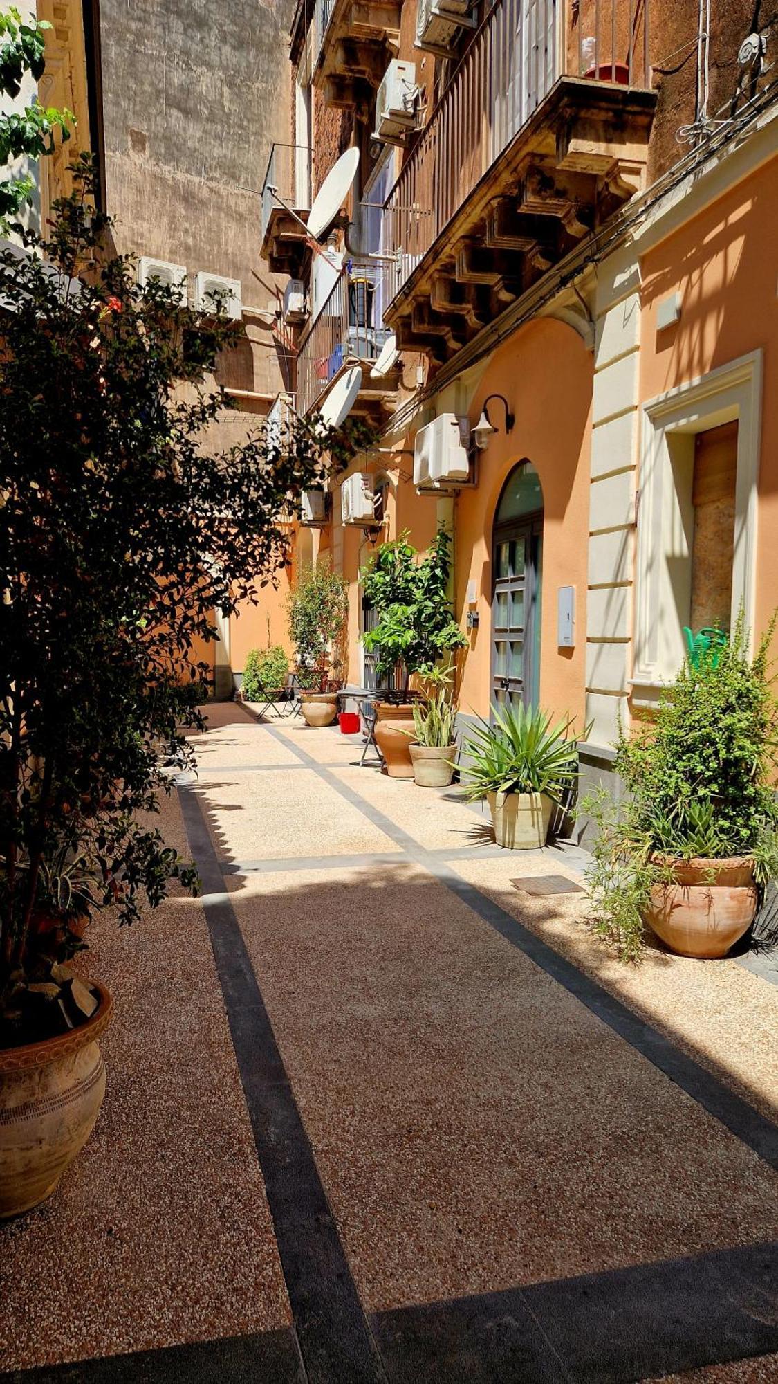 קטאניה Borgo Santa Caterina - Fiera "Ventotto Holiday Home" מראה חיצוני תמונה